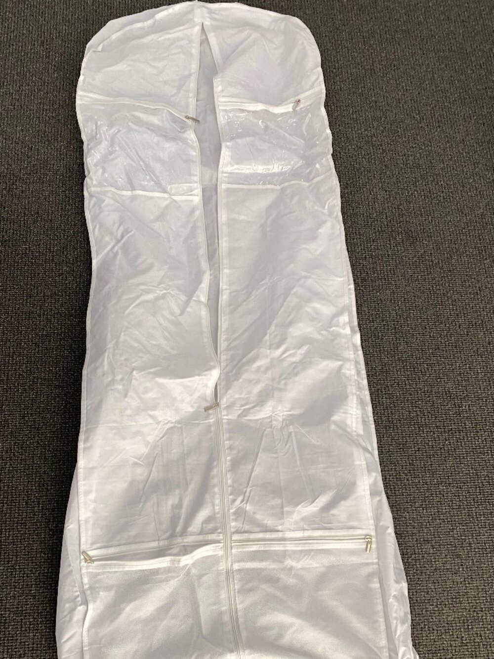 Used White Extra Large Garment Bags With 4 Pockets! No tears, But Needs A Clean